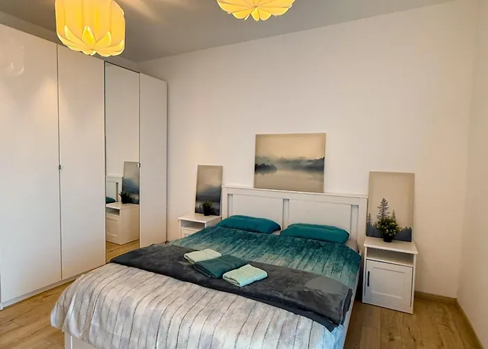 2 Sic Rooms Near, Parc Copou, Iro, Parhon, Gradina Botanica, Stadio -Parcare-Factura- Ab Homes